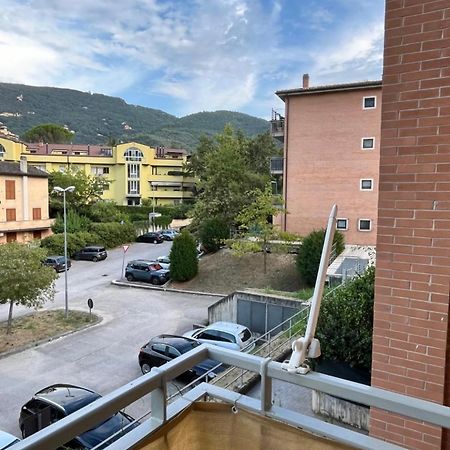 Ducato Apartamento Spoleto Exterior foto
